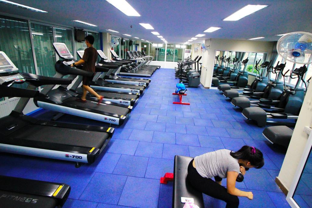 Ac Sport Village Bangkok Bagian luar foto