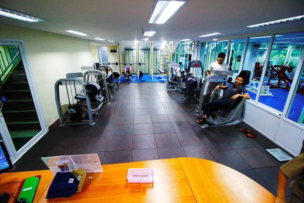 Ac Sport Village Bangkok Bagian luar foto