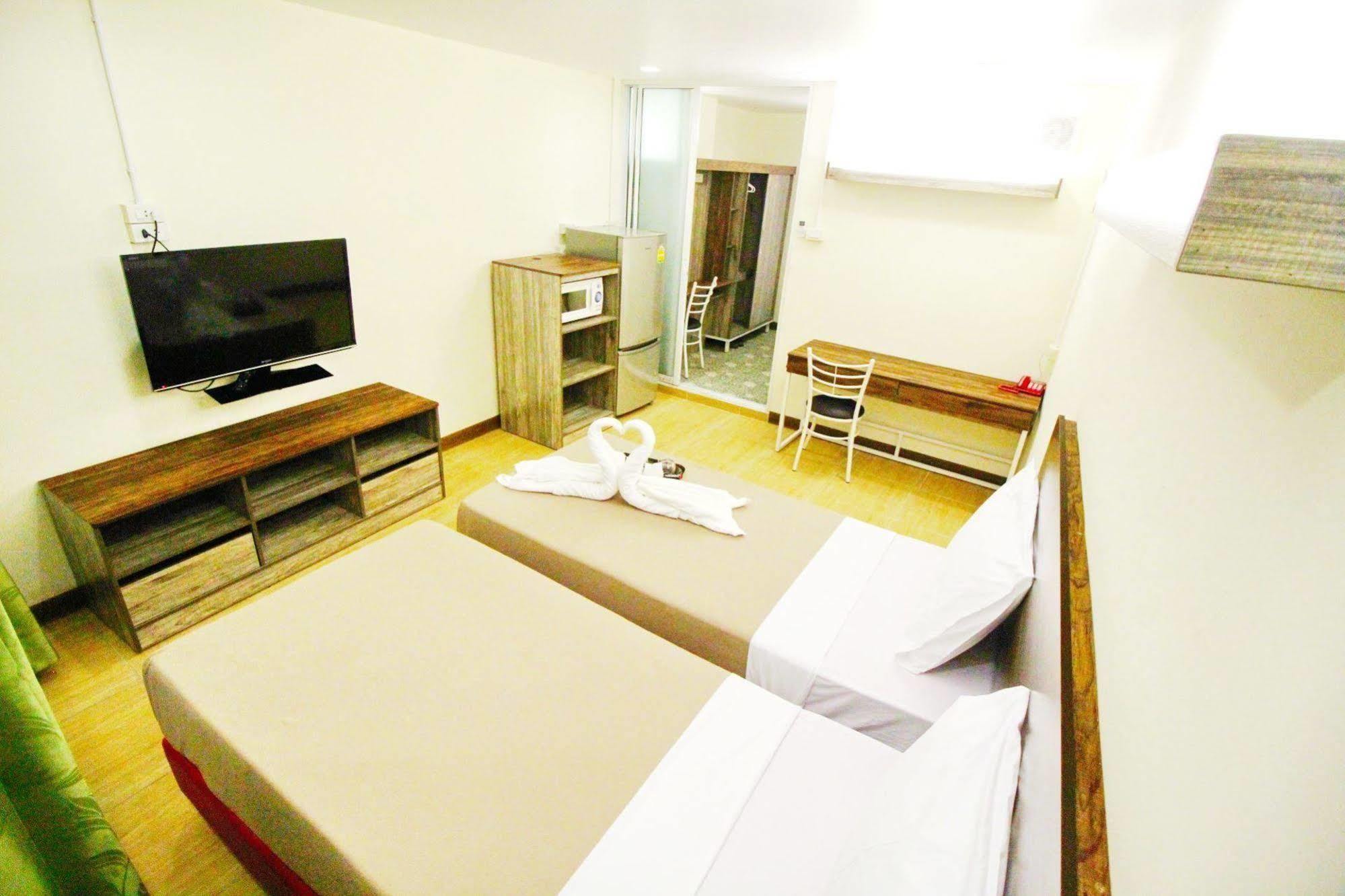 Ac Sport Village Bangkok Bagian luar foto